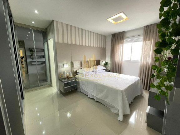 Imagem Apartamento com 3 Quartos à Venda, 132 m² em Centro - Balneário Camboriú Imagem Apartamento com 3 Quartos à Venda, 132 m² em Centro - Balneário Camboriú