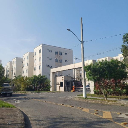 Imagem Imóvel com 2 Quartos à Venda, 59 m² em Santa Cruz - Rio De Janeiro Imagem Imóvel com 2 Quartos à Venda, 59 m² em Santa Cruz - Rio De Janeiro