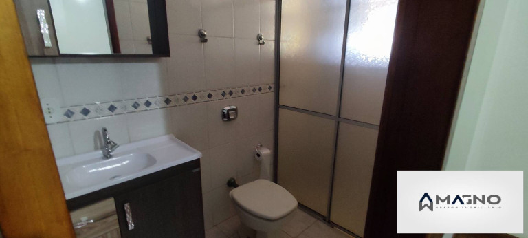 Imagem Casa com 3 Quartos à Venda, 131 m² em Coqueiral - Cascavel