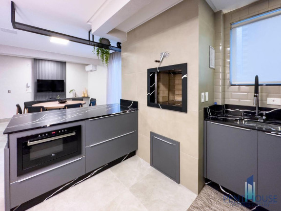 Imagem Apartamento com 3 Quartos à Venda, 135 m² em Centro - Balneário Camboriú Imagem Apartamento com 3 Quartos à Venda, 135 m² em Centro - Balneário Camboriú