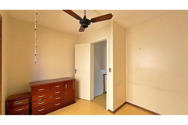 Imagem Casa com 2 Quartos à Venda, em Vila Nova - Porto Alegre Imagem Casa com 2 Quartos à Venda, em Vila Nova - Porto Alegre