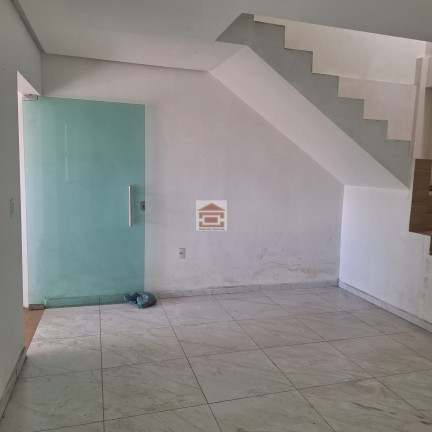 Imagem Casa com 4 Quartos à Venda, 280 m² Imagem Casa com 4 Quartos à Venda, 280 m²