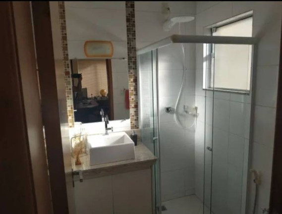 Imagem Casa com 4 Quartos à Venda, 250 m² em Piracangaguá - Taubaté Imagem Casa com 4 Quartos à Venda, 250 m² em Piracangaguá - Taubaté