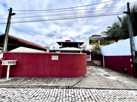 Imagem Casa com 6 Quartos à Venda, em Praia Linda - São Pedro Da Aldeia Imagem Casa com 6 Quartos à Venda, em Praia Linda - São Pedro Da Aldeia