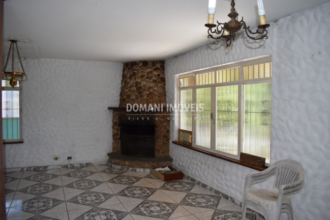Imagem Casa com 4 Quartos à Venda, 276 m² em Região Da Abernéssia - Campos Do Jordão Imagem Casa com 4 Quartos à Venda, 276 m² em Região Da Abernéssia - Campos Do Jordão