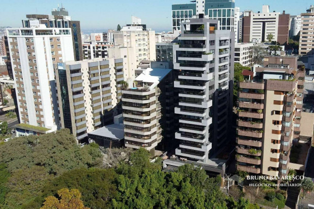 Imagem Apartamento com 4 Quartos à Venda, 256 m² em Moinhos De Vento - Porto Alegre Imagem Apartamento com 4 Quartos à Venda, 256 m² em Moinhos De Vento - Porto Alegre