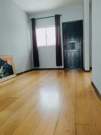 Imagem Imóvel com 3 Quartos à Venda, 134 m² em Capão Raso - Curitiba Imagem Imóvel com 3 Quartos à Venda, 134 m² em Capão Raso - Curitiba