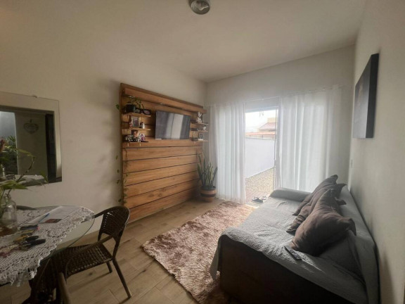 Imagem Casa com 3 Quartos à Venda, 80 m² em Costeira - Balneário Barra Do Sul Imagem Casa com 3 Quartos à Venda, 80 m² em Costeira - Balneário Barra Do Sul