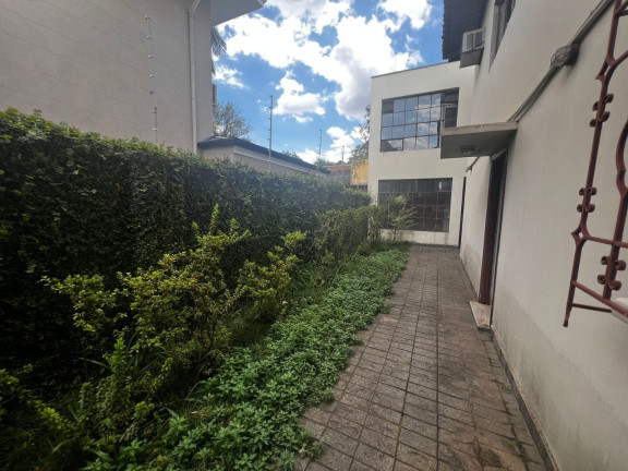Imagem Casa com 14 Quartos à Venda, 600 m² em Jardim América - São Paulo