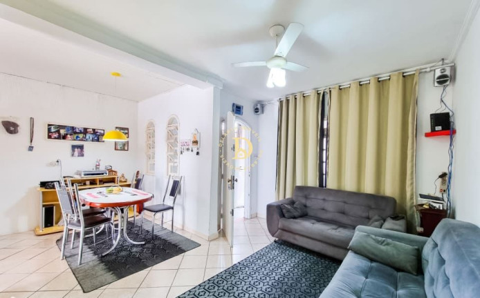 Imagem Casa com 3 Quartos à Venda, 110 m² em Parque Industrial - São José Dos Campos Imagem Casa com 3 Quartos à Venda, 110 m² em Parque Industrial - São José Dos Campos