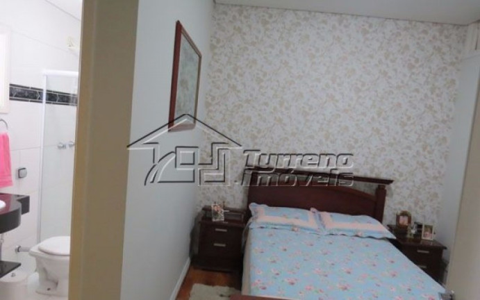 Imagem Casa com 3 Quartos à Venda, 270 m² em Vista Linda - São José Dos Campos Imagem Casa com 3 Quartos à Venda, 270 m² em Vista Linda - São José Dos Campos
