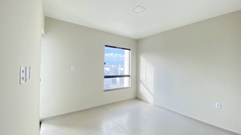 Imagem Casa com 3 Quartos à Venda, 110 m² em Sim - Feira De Santana Imagem Casa com 3 Quartos à Venda, 110 m² em Sim - Feira De Santana