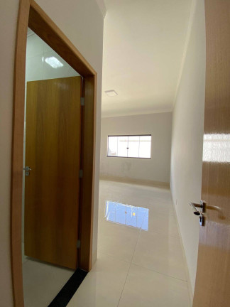 Imagem Casa com 3 Quartos à Venda, 104 m² em Loteamento Residencial Verona - Anápolis Imagem Casa com 3 Quartos à Venda, 104 m² em Loteamento Residencial Verona - Anápolis