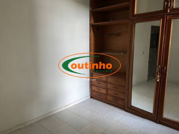 Imagem Casa com 4 Quartos à Venda, 300 m² em Tijuca - Rio De Janeiro Imagem Casa com 4 Quartos à Venda, 300 m² em Tijuca - Rio De Janeiro