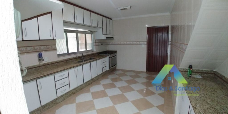 Imagem Sobrado com 3 Quartos à Venda, 350 m² em Vila Curuçá - Santo André Imagem Sobrado com 3 Quartos à Venda, 350 m² em Vila Curuçá - Santo André