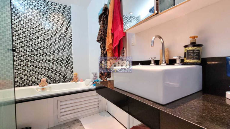 Imagem Apartamento com 3 Quartos à Venda, 140 m² em Flamengo - Rio De Janeiro Imagem Apartamento com 3 Quartos à Venda, 140 m² em Flamengo - Rio De Janeiro