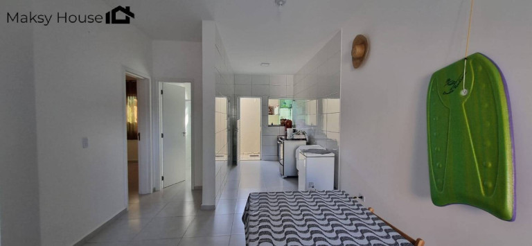 Imagem Casa com 2 Quartos à Venda, em Bal. Nereidas - Guaratuba Imagem Casa com 2 Quartos à Venda, em Bal. Nereidas - Guaratuba