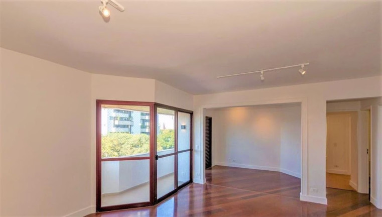 Imagem Apartamento com 4 Quartos à Venda, 125 m² em Campo Belo - São Paulo