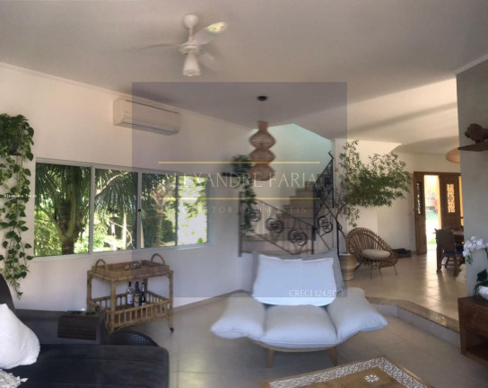 Imagem Casa com 3 Quartos à Venda, 271 m² em Guaecá - São Sebastião Imagem Casa com 3 Quartos à Venda, 271 m² em Guaecá - São Sebastião