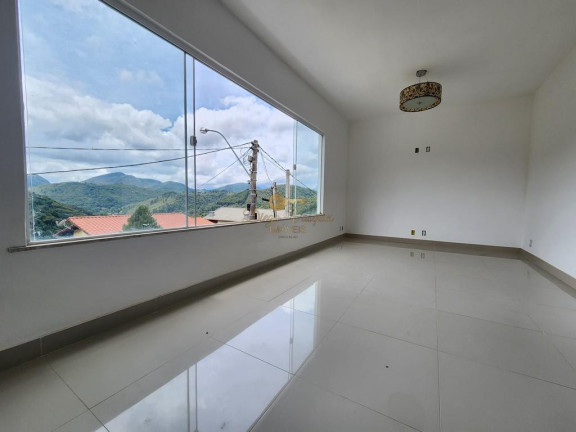 Imagem Casa com 4 Quartos à Venda, 216 m² em Albuquerque - Teresópolis Imagem Casa com 4 Quartos à Venda, 216 m² em Albuquerque - Teresópolis
