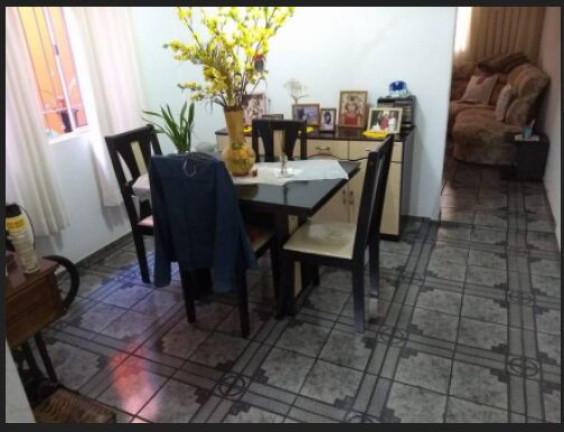 Sobrado com 5 Quartos à Venda, 218 m² em Parque Novo Oratório - Santo André