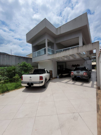 Imagem Casa com 3 Quartos à Venda, 400 m² em Solemar - Praia Grande Imagem Casa com 3 Quartos à Venda, 400 m² em Solemar - Praia Grande