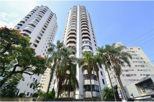 Imagem Apartamento com 3 Quartos à Venda, 130 m² em Moema - São Paulo Imagem Apartamento com 3 Quartos à Venda, 130 m² em Moema - São Paulo