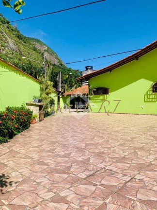 Imagem Casa com 4 Quartos à Venda, 573 m² em Itacoatiara - Niterói Imagem Casa com 4 Quartos à Venda, 573 m² em Itacoatiara - Niterói