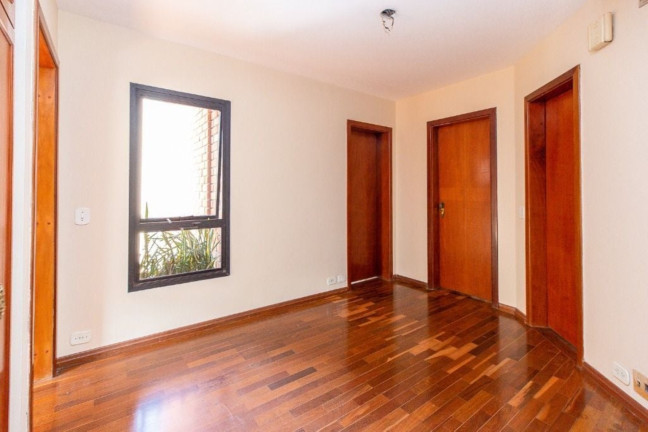Imagem Imóvel com 4 Quartos à Venda, 204 m² em Itaim Bibi - São Paulo Imagem Imóvel com 4 Quartos à Venda, 204 m² em Itaim Bibi - São Paulo