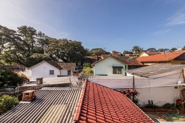 Imagem Imóvel com 4 Quartos à Venda, em Santa Tereza - Porto Alegre Imagem Imóvel com 4 Quartos à Venda, em Santa Tereza - Porto Alegre