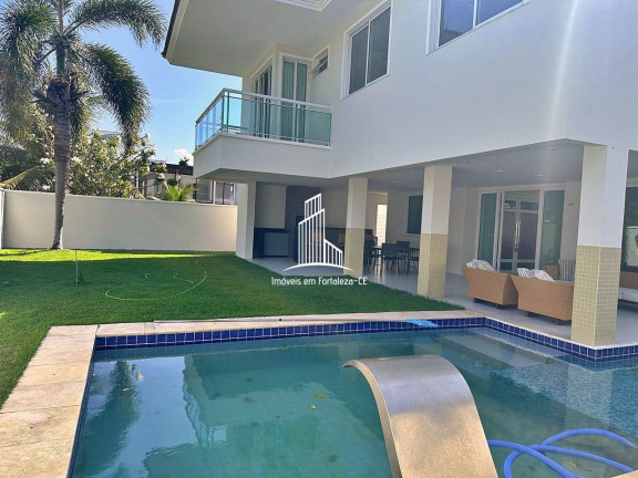Casa com 4 Quartos à Venda, 500 m² em Cararu - Eusébio