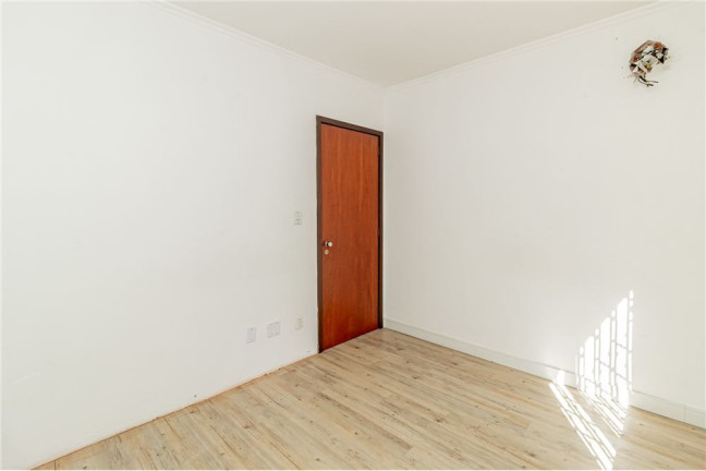 Imagem Imóvel com 2 Quartos à Venda, em Tristeza - Porto Alegre Imagem Imóvel com 2 Quartos à Venda, em Tristeza - Porto Alegre