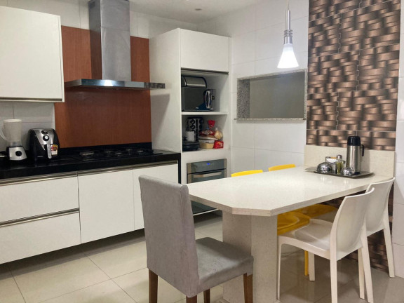 Imagem Casa com 9 Quartos à Venda, 340 m² em Limoeiro - Limoeiro Imagem Casa com 9 Quartos à Venda, 340 m² em Limoeiro - Limoeiro