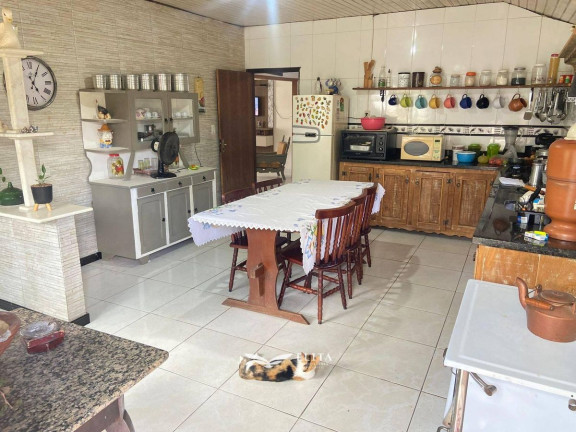 Imagem Casa com 3 Quartos à Venda, 188 m² em João Costa - Joinville