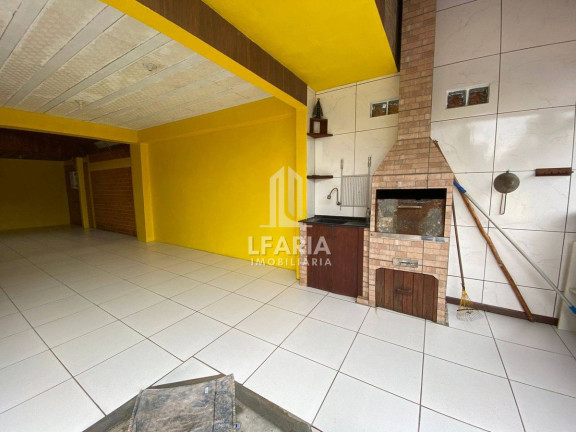 Imagem Casa com 5 Quartos para Temporada, em Cambiju - Itapoá Imagem Casa com 5 Quartos para Temporada, em Cambiju - Itapoá