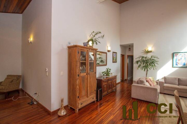 Imagem Casa com 3 Quartos à Venda, 239 m² em Chácara Santa Lúcia - Carapicuíba
