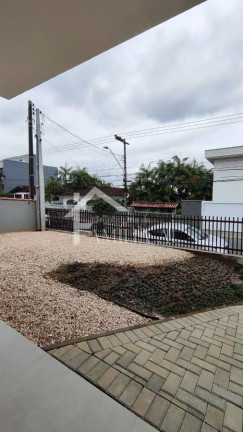 Imagem Casa com 3 Quartos à Venda, 166 m² em Iririú - Joinville