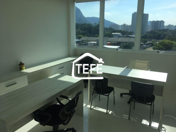 Sala Comercial à Venda, 23 m² em Camorim - Rio De Janeiro