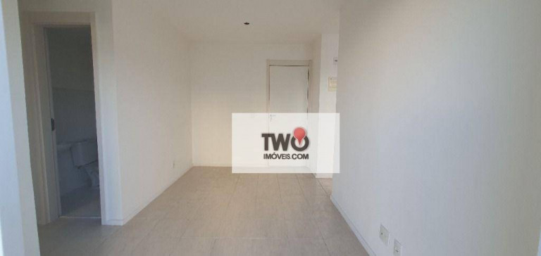 Imagem Apartamento com 2 Quartos à Venda, 50 m² em Camorim - Rio De Janeiro