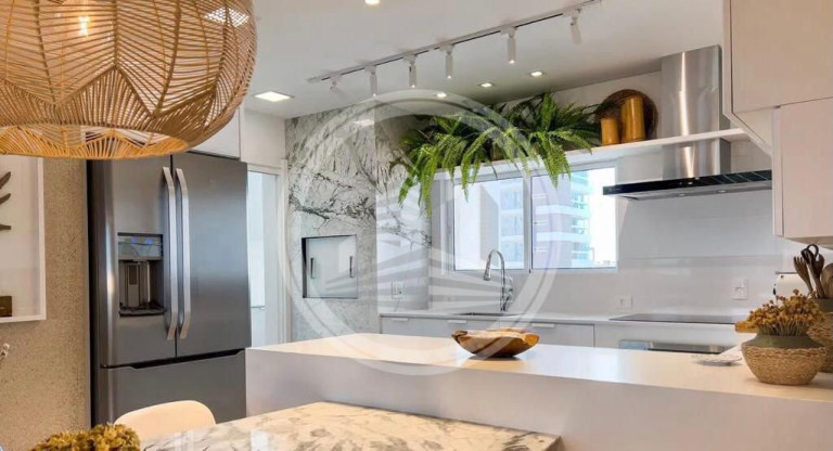 Imagem Apartamento com 4 Quartos à Venda, 151 m² em Centro - Balneário Camboriú Imagem Apartamento com 4 Quartos à Venda, 151 m² em Centro - Balneário Camboriú