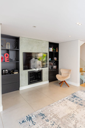 Imagem Casa com 3 Quartos à Venda, 259 m² em Vila Andrade - São Paulo Imagem Casa com 3 Quartos à Venda, 259 m² em Vila Andrade - São Paulo