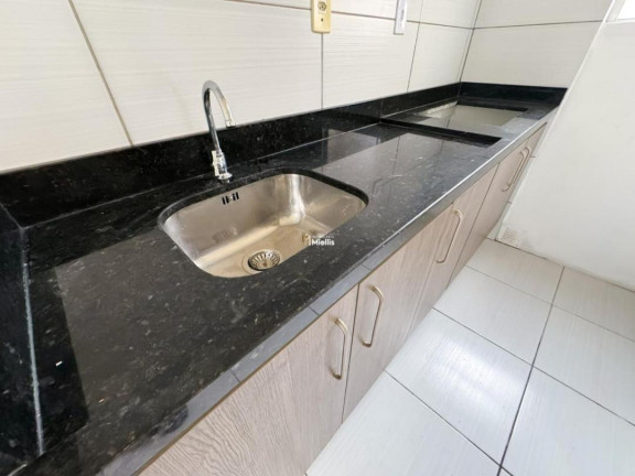Imagem Imóvel com 2 Quartos à Venda, 43 m² em Jardim Betania - Cachoeirinha Imagem Imóvel com 2 Quartos à Venda, 43 m² em Jardim Betania - Cachoeirinha