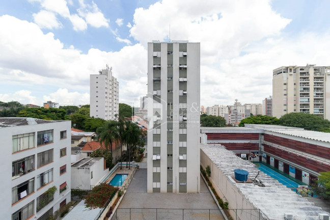 Imagem Apartamento com 2 Quartos à Venda, 76 m² em Moema - São Paulo Imagem Apartamento com 2 Quartos à Venda, 76 m² em Moema - São Paulo