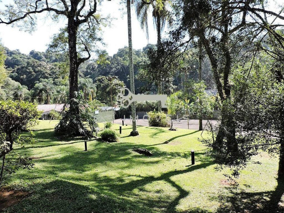 Imagem Casa de Condomínio com 5 Quartos à Venda, em Chácara De La Rocca - Carapicuíba Imagem Casa de Condomínio com 5 Quartos à Venda, em Chácara De La Rocca - Carapicuíba