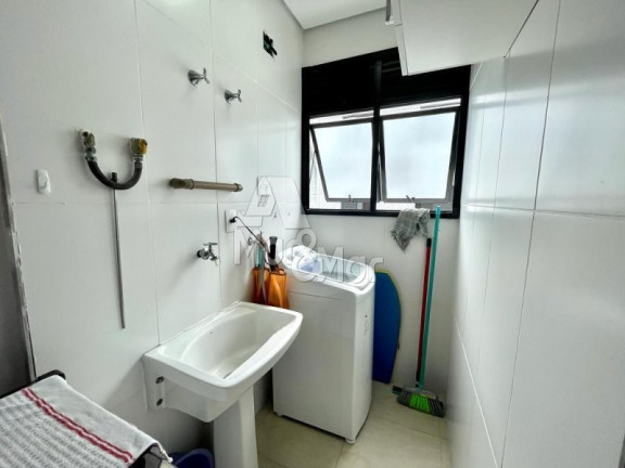Imagem Flat com 2 Quartos à Venda, 65 m² em Pitangueiras - Guarujá Imagem Flat com 2 Quartos à Venda, 65 m² em Pitangueiras - Guarujá