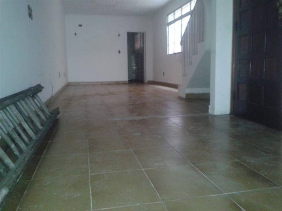 Imagem Sobrado com 4 Quartos à Venda, 200 m² em Vila Cascatinha - Sao Vicente Imagem Sobrado com 4 Quartos à Venda, 200 m² em Vila Cascatinha - Sao Vicente