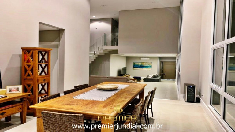 Imagem Casa com 4 Quartos à Venda, 417 m² em Jardim Ermida I - Jundiaí Imagem Casa com 4 Quartos à Venda, 417 m² em Jardim Ermida I - Jundiaí