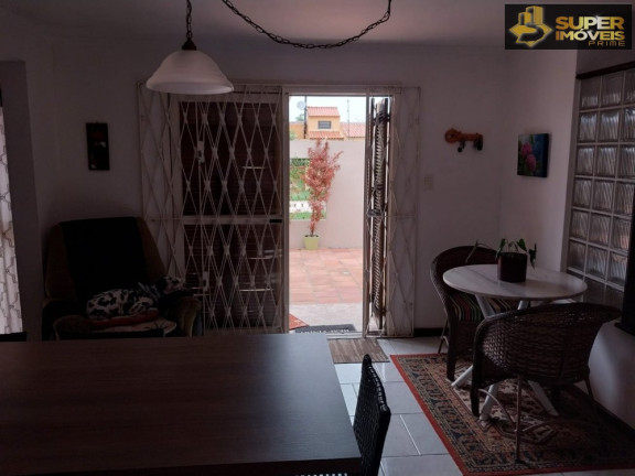 Imagem Casa com 2 Quartos à Venda, 190 m² em Laranjal - Pelotas Imagem Casa com 2 Quartos à Venda, 190 m² em Laranjal - Pelotas