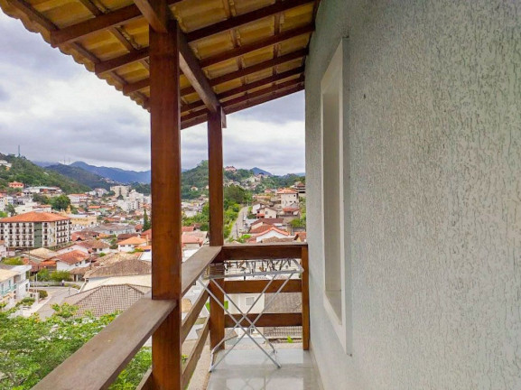 Imagem Casa com 2 Quartos à Venda, 106 m² em Tijuca - Teresópolis Imagem Casa com 2 Quartos à Venda, 106 m² em Tijuca - Teresópolis