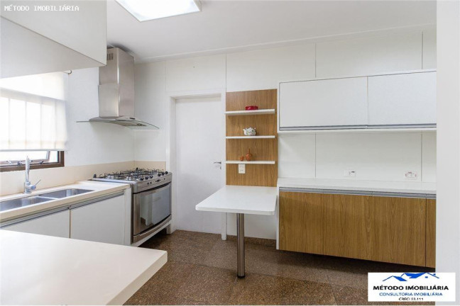 Imagem Imóvel com 3 Quartos à Venda, 230 m² em Moema - São Paulo Imagem Imóvel com 3 Quartos à Venda, 230 m² em Moema - São Paulo